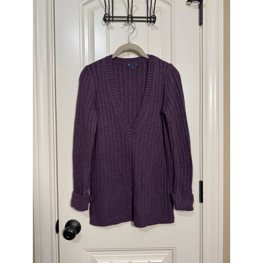 Gap Purple Ribbed Knit V-Neck Pullover Sweater Long Sleeve Womens Size S